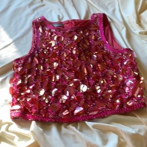 top, Fucia 10 top to waist 19”.  38” all around